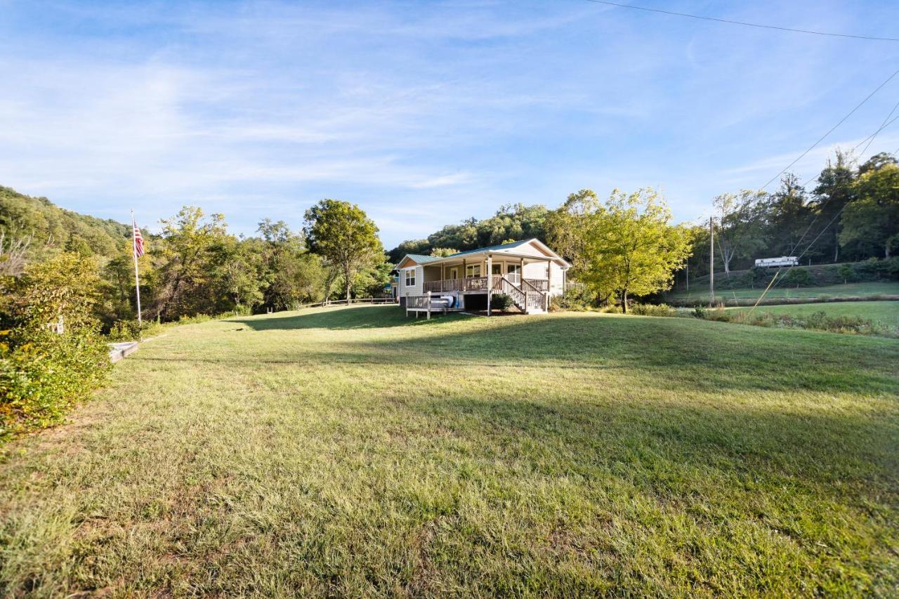 2 Bed 2 Bath Vacation Home In Whittier III Bagian luar foto